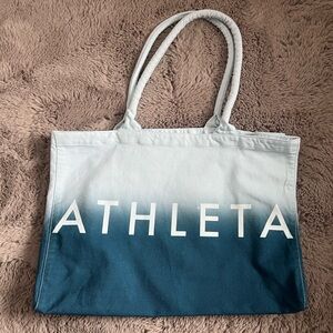 Women’s Gap ATHLETA Canvas Beach Bag Gym Bag Tote Bag Blue Ombre NWOT